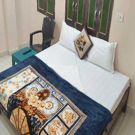 Hotel Vachi Villa-2