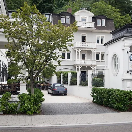 House Of Huetter- Heidelberg Suites Guesthouse-3