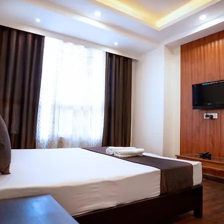 Highlander'S Inn By Ivy Group Of Hotels-3