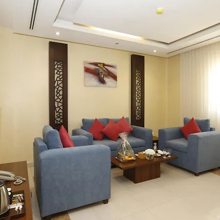 Hotelier Suites By Cantonal-2