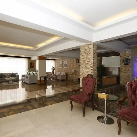 Hotelier Suites By Cantonal-2