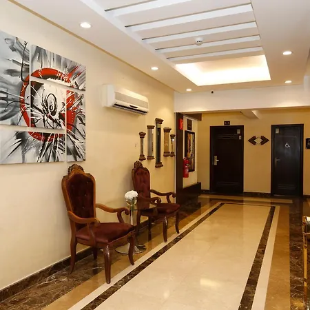Hotelier Suites By Cantonal-3