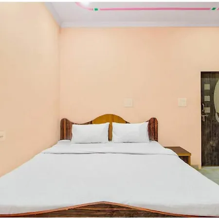 White Palace-3