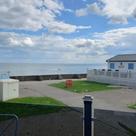 2 Bedroom Mini Lodge Caravan At Coopers Beach Holiday Park-3