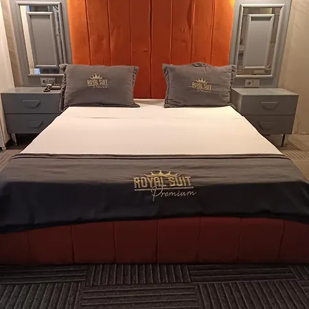 Royal Suit Premium-3