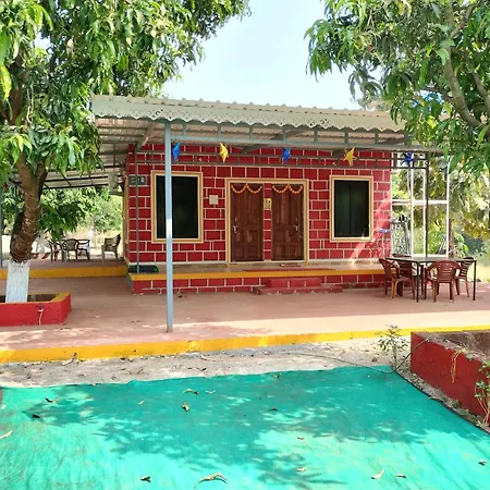 Raul Farmhouse-3