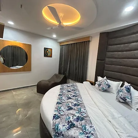 Hotel M Grand-2