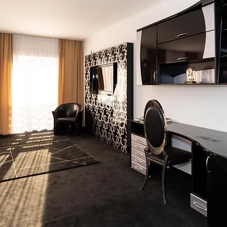 Titan Centrum Apartman-3