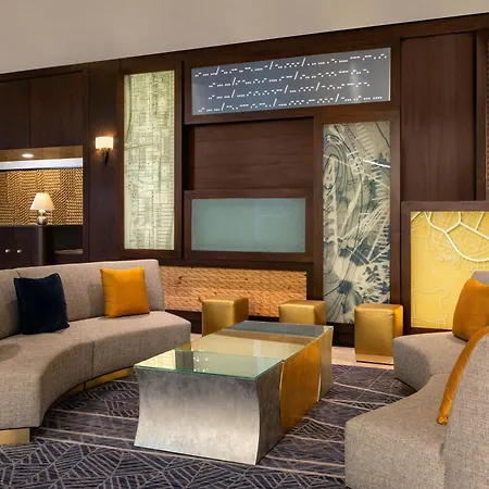 Sheraton Norfolk Waterside Hotel-3