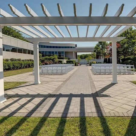 Sheraton Eatontown Hotel-3