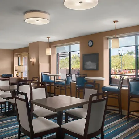 Sheraton Suites Akron Cuyahoga Falls-2