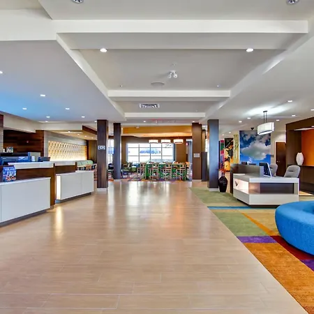Fairfield Inn & Suites By Marriott Kamloops-3