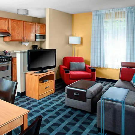 Towneplace Suites Fresno-2