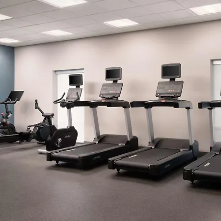 Hampton Inn Plant City-2
