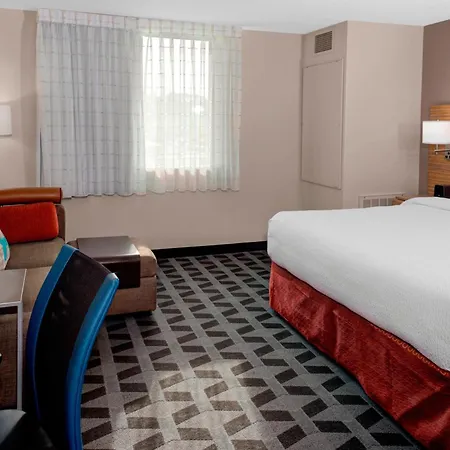 Towneplace Suites By Marriott Parkersburg-2
