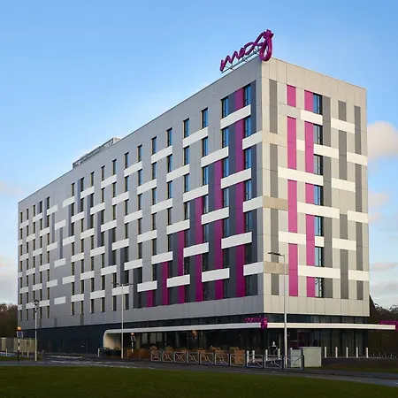 Moxy Birmingham Nec And Airport-3