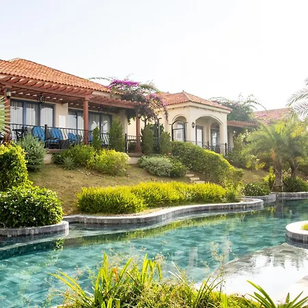Centara Mirage Resort Mui Ne-3