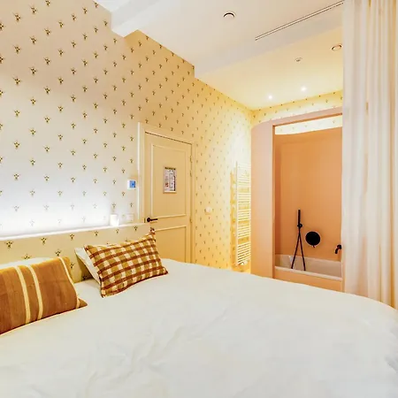 Miss Tinguett 3 Private Rooms Historic Boutique Stay With Private Sauna Central Bruges-3