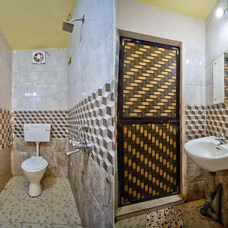Hotel Savita Calangute-3