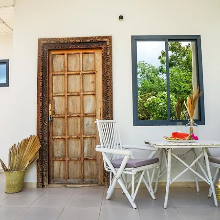 Raffia Boutique Hotel-2