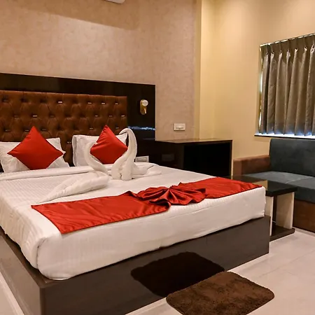 Hotel Warner The Royal Unicorn-2
