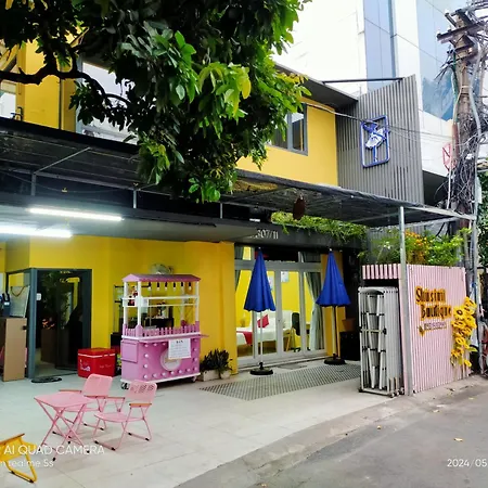 Shusimi House & Boutique Near Tan Son Nhat Airport-2