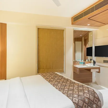 Hotel Supreme Comforts- Mumbai International Airport T2-3