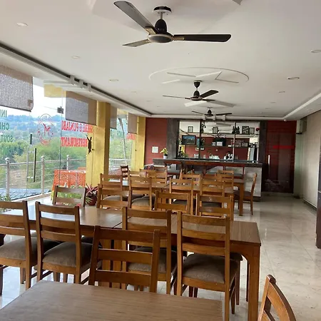 Hotel Munish-3