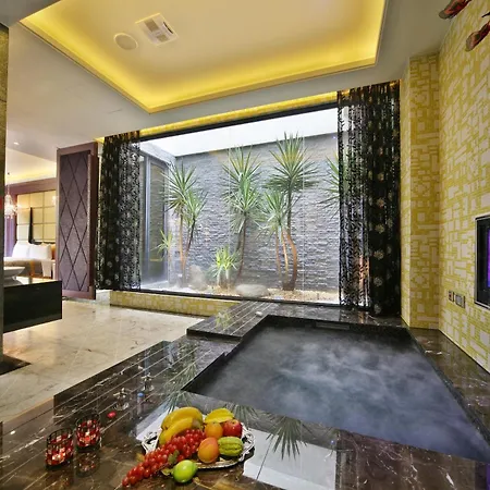 Han Guan Motel-3