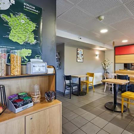 B&B Hotel Cherbourg-3