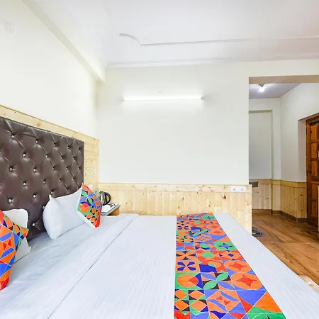 Fabhotel Rigzin Nest Cottage-3