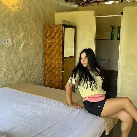 Om Lake Resort-3