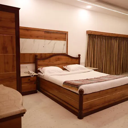 Hotel Sunpark - A Luxury Hotel-3