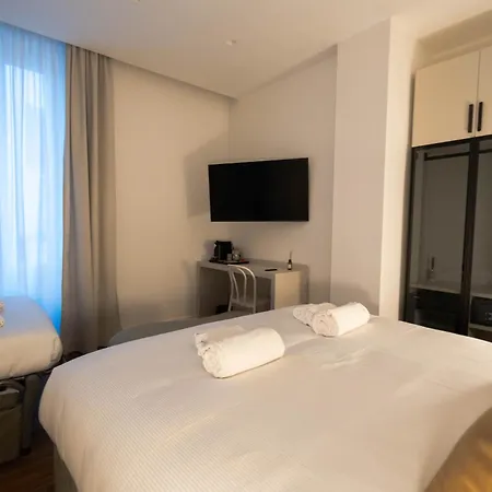 56 Orange Street Luxury Accommodation-3