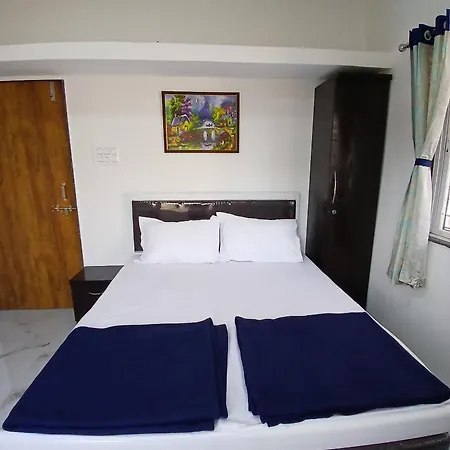 Shree Shivalay Guest House-3