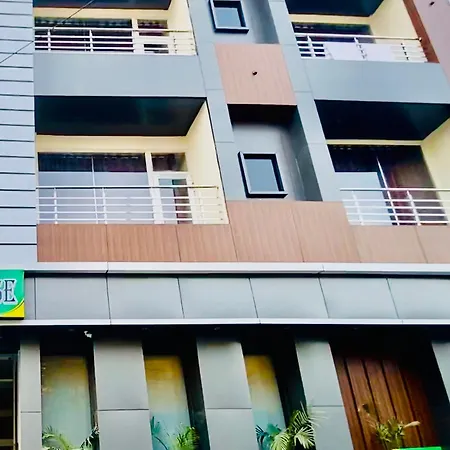 White Hotel And Restaurant Sultanwind Gate Amritsar-3