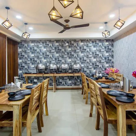 Hotel Divine India Noida Sector 135-2