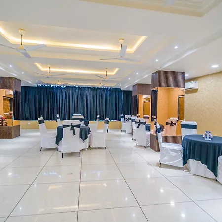 Hotel Kanha Shree By Cosmos Green-3