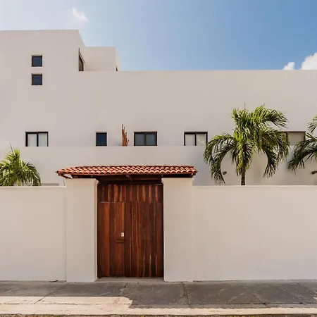 *Casa Aluxes- Guesthouse*-3