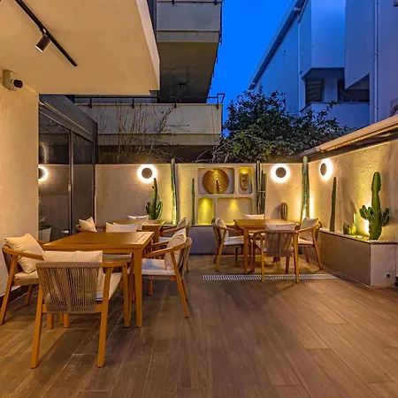 Dulcet Hotel-3