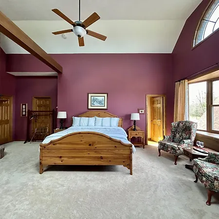 Warner-Concord Farms Bed & Breakfast-2