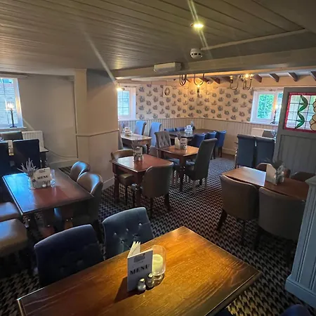 Half Moon Inn-2