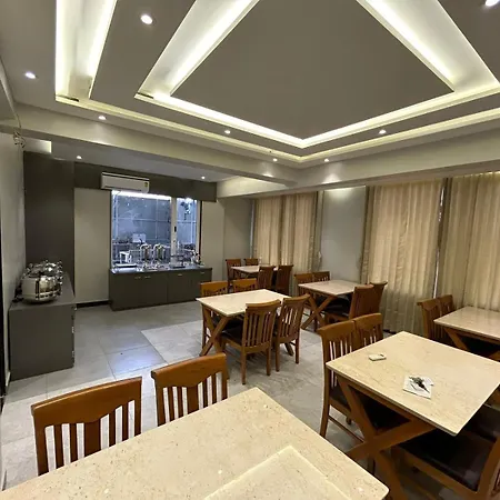 Hotel Holiday Icon-2