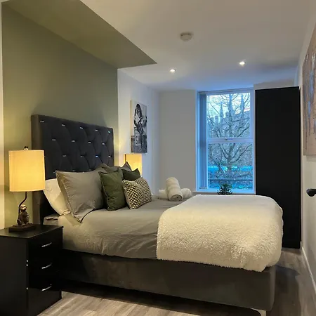 The Seven Suites Liverpool-2