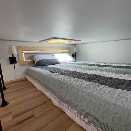 The Tennessee Tiny House-2