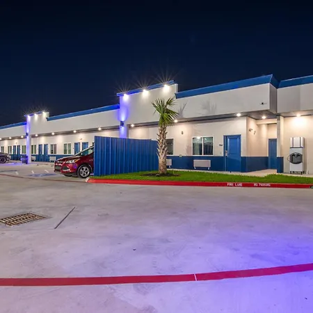 Azul Inn-2