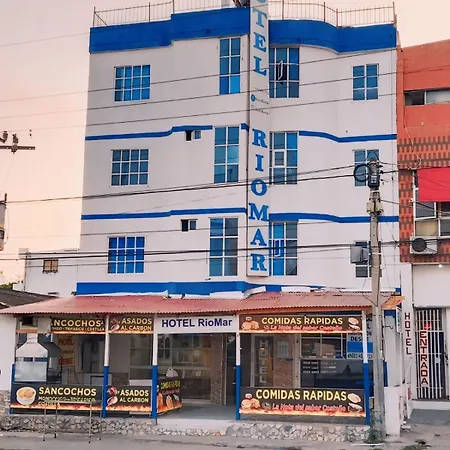 Hotel Río Mar-2