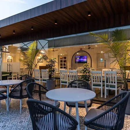 Blessings Inn Hotel Managed By Go2 Hotels & Resorts-2