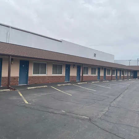 Courtesy Motel-3