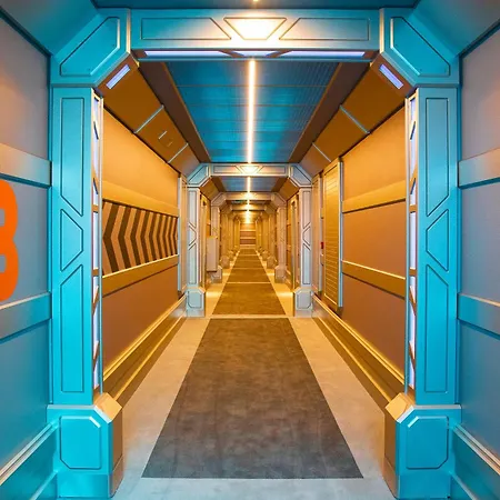 Hotel Station Cosmos-2
